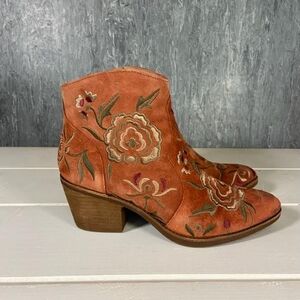 Sofft Westmont II Embroidered Floral Ankle Boots - Burnt Orange